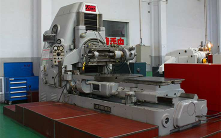 德國(guó)利勃海爾L1500滾齒機(jī)