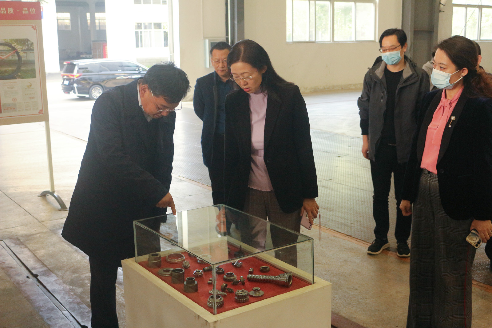 宜昌市副市長張金安蒞臨我公司調(diào)研