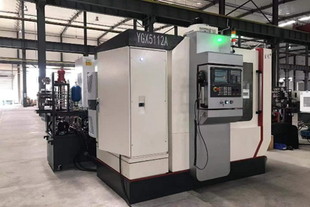 出口機床YGX5112A安裝調(diào)試圓滿成功