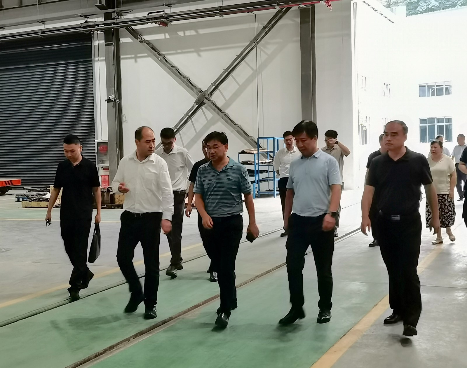 宜昌市副市長崔偉寧一行蒞臨公司調(diào)研指導(dǎo)